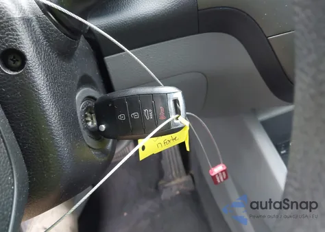 2017 Kia Forte Lx из США, поврежденный, VIN 3KPFK4A72HE012449